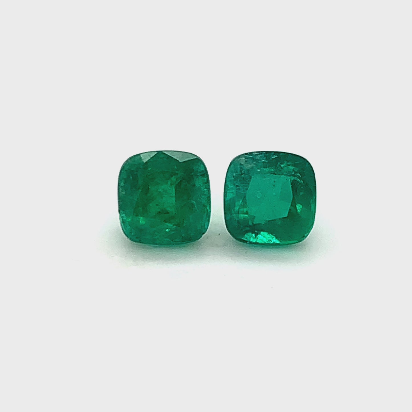 
                  
                    Load and play video in Gallery viewer, 7.51x7.38x5.95mm Cushion Emerald (2 pc 4.44 ct)
                  
                