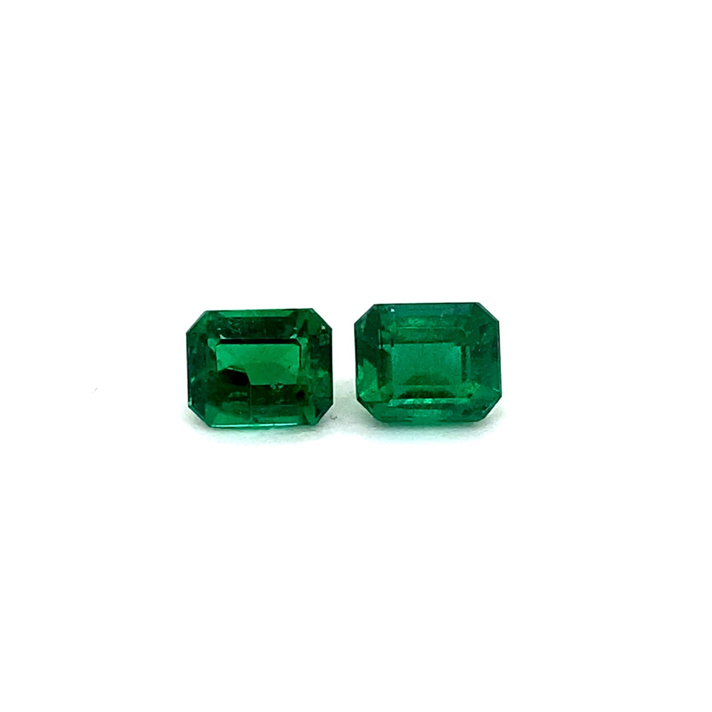 
                  
                    7.46x5.97x4.43mm Octagon Emerald Pair (2 pc 2.98 ct)
                  
                