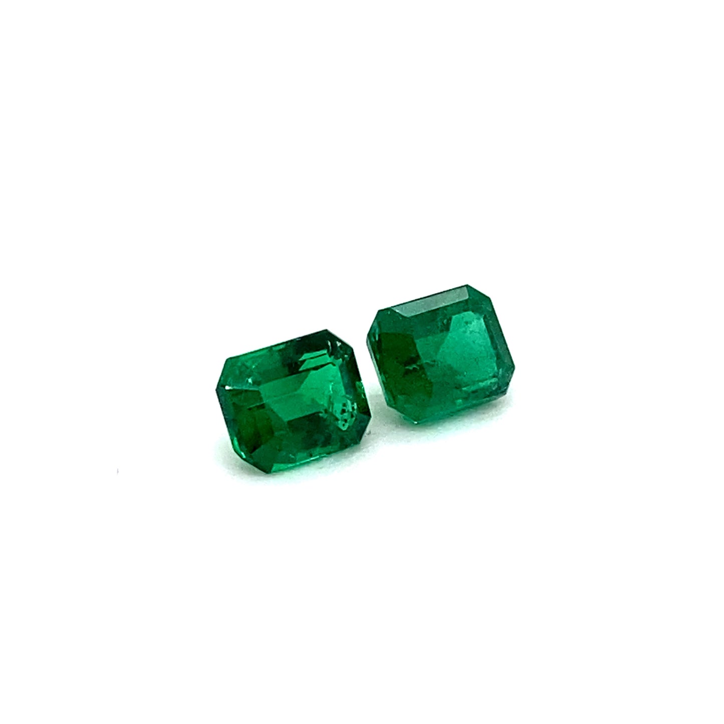 
                  
                    7.40x6.05x4.90mm Octagon Emerald Pair (2 pc 3.08 ct)
                  
                