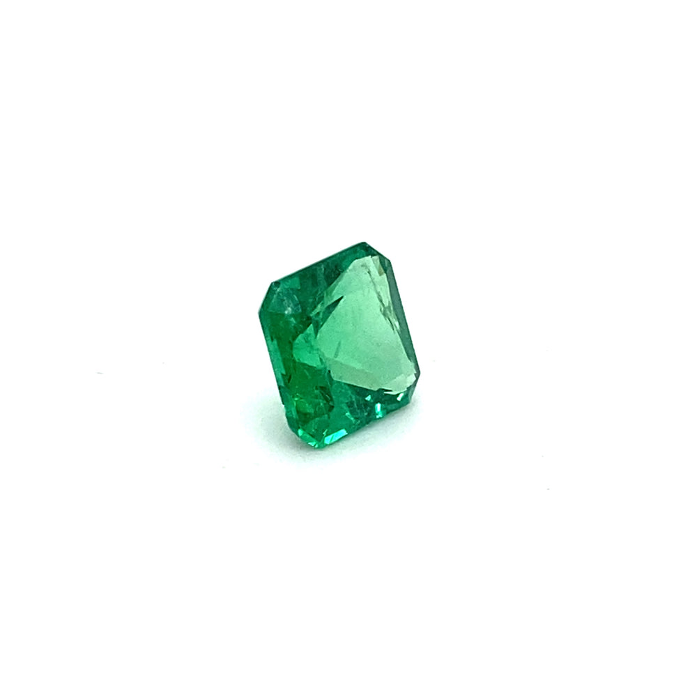 
                  
                    9.06x8.95x6.06mm Princess Cut Emerald (1 pc 3.14 ct)
                  
                