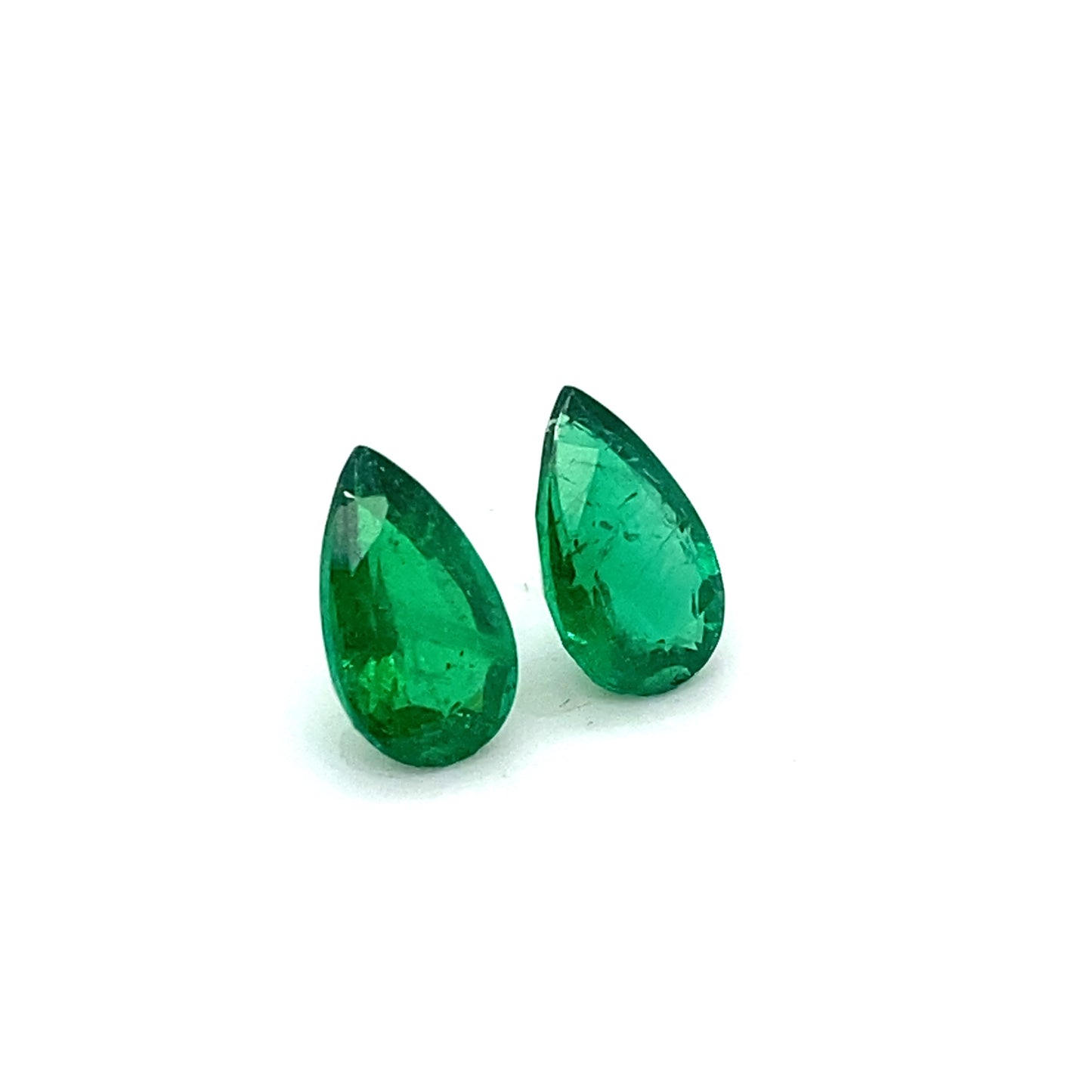 
                  
                    10.10x6.07x3.96mm Pear-shaped Emerald (2 pc 2.83 ct)
                  
                