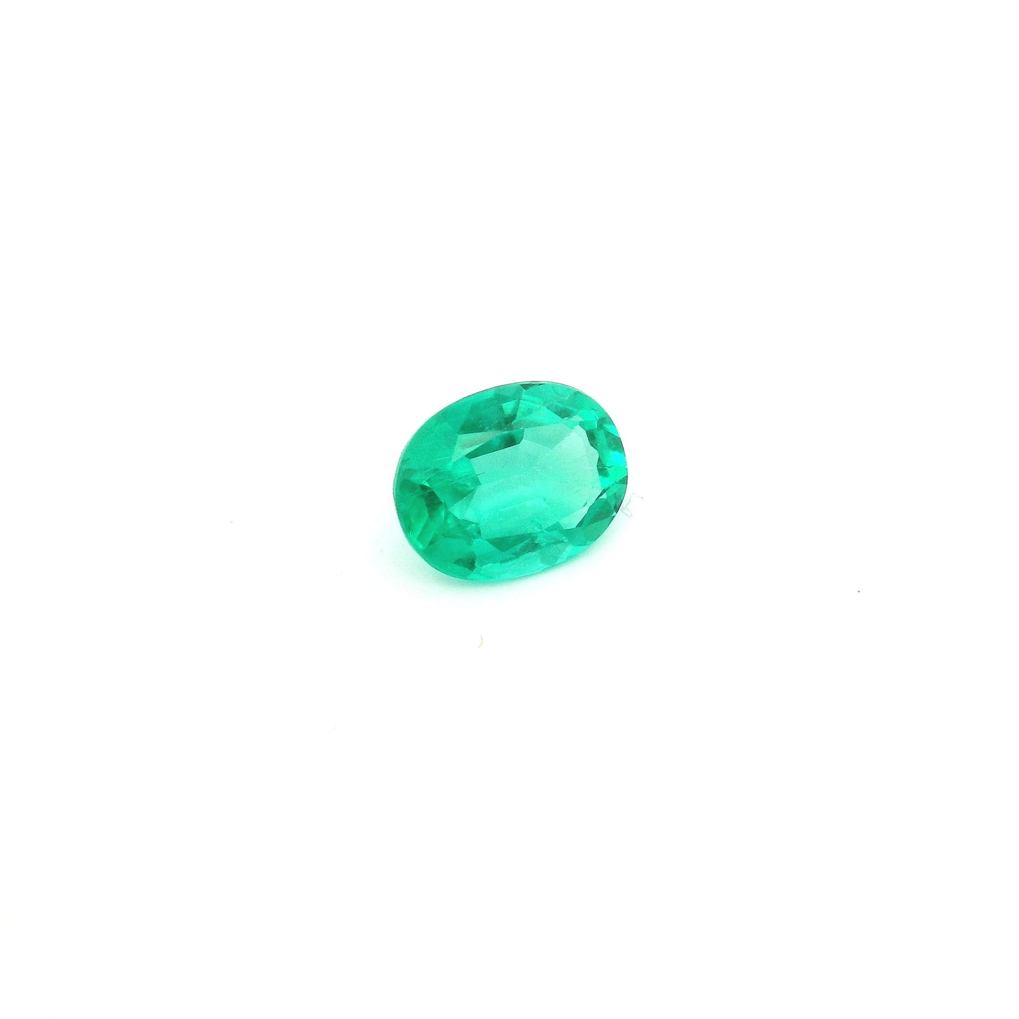 
                  
                    9.80x7.60x4.70mm Oval Emerald (1 pc 2.17 ct)
                  
                