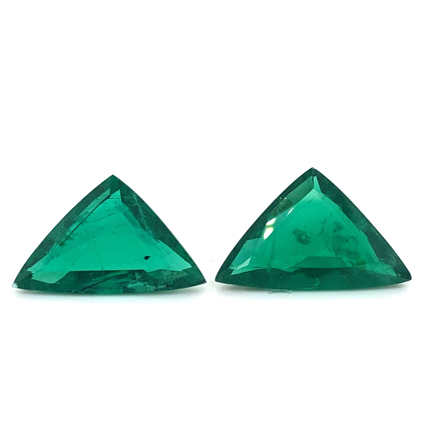 
                  
                    25.98x16.46x7.65mm Fancy Cut Emerald (2 pc 30.20 ct)
                  
                