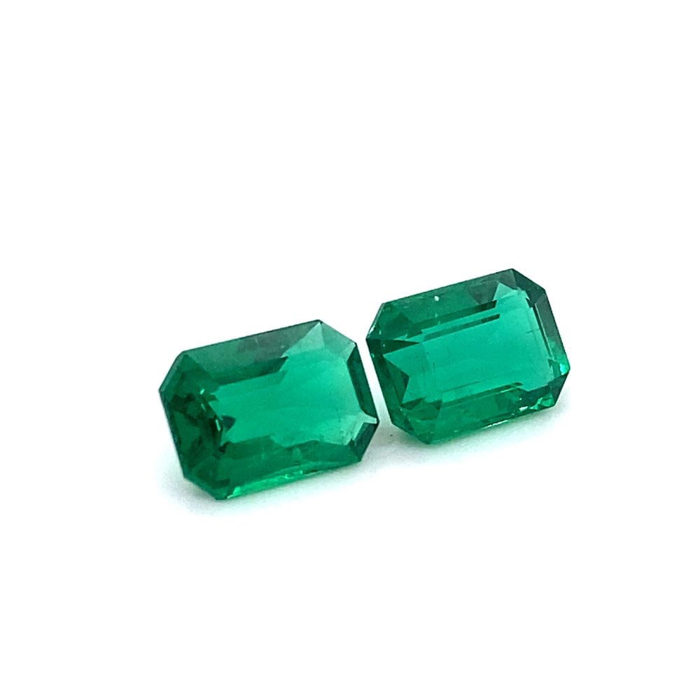 
                  
                    10.97x7.57x4.79mm Octagon Emerald (2 pc 5.92 ct)
                  
                