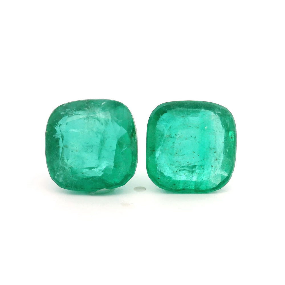 11.00x11.00x0.00mm Cushion Emerald (2 pc 12.11 ct)