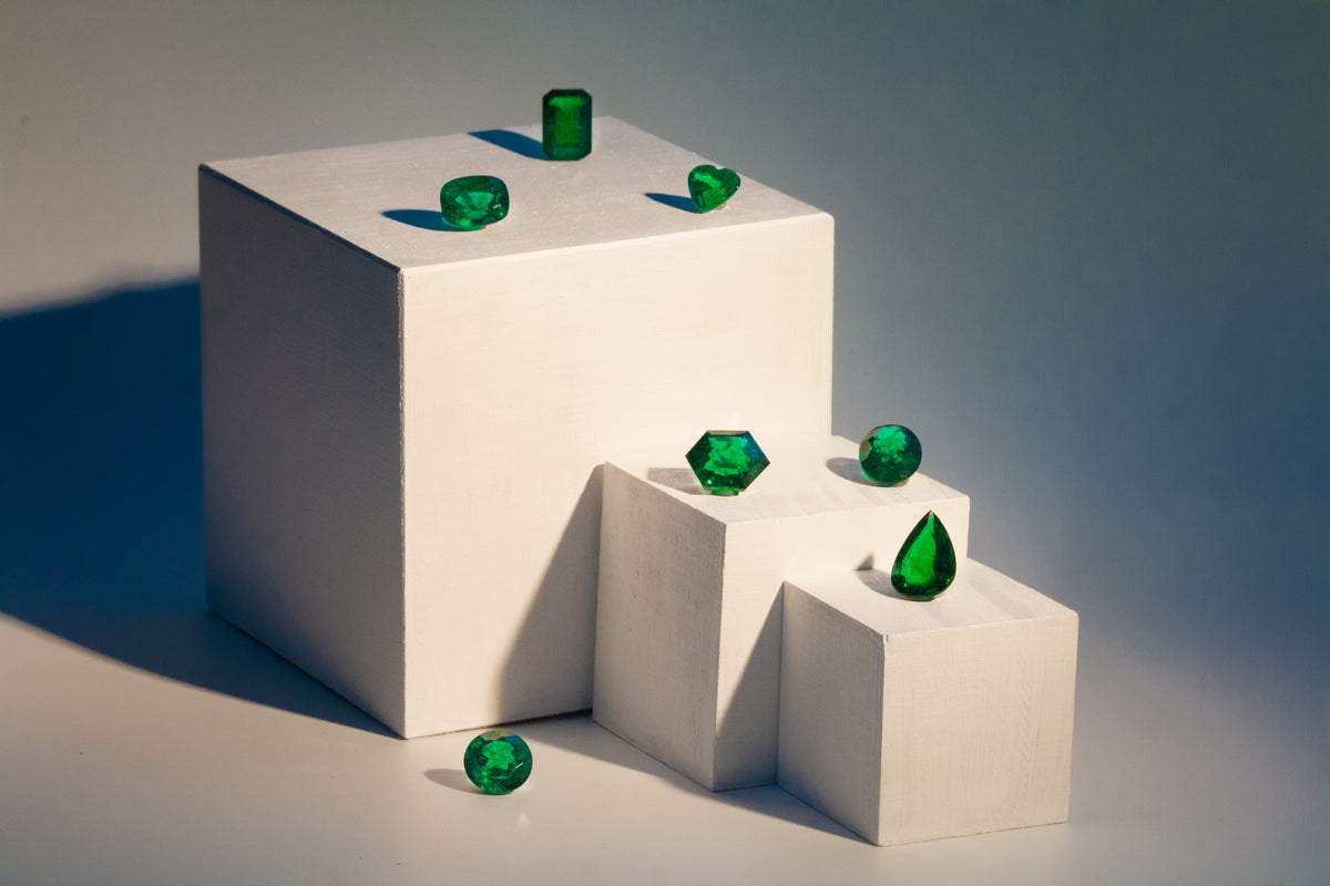 Emerald Colored Gemstones – Real Gems Inc.