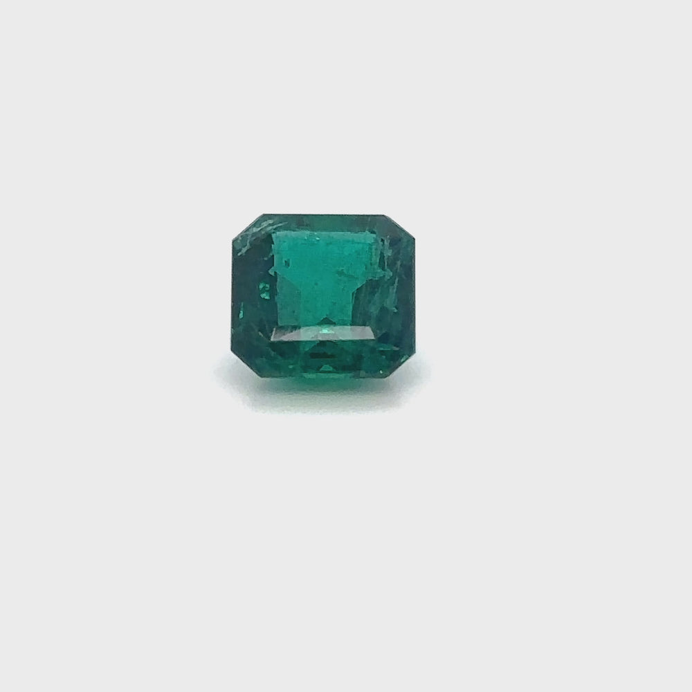
                  
                    Load and play video in Gallery viewer, 8.55x8.37x5.53mm Octagon Emerald (1 pc 2.84 ct)
                  
                