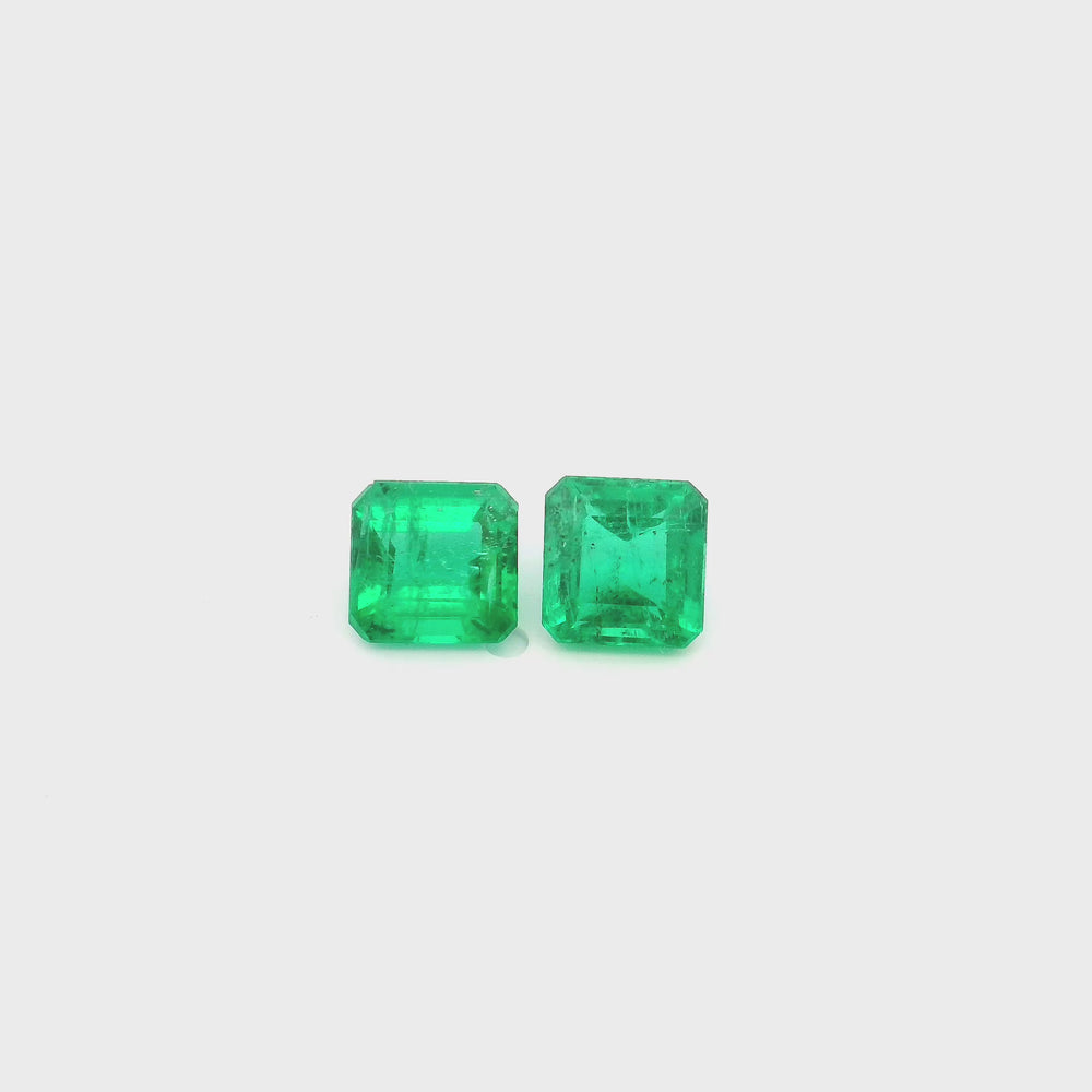 
                  
                    Load and play video in Gallery viewer, Octagon Emerald (2 pc 1.85 ct)
                  
                