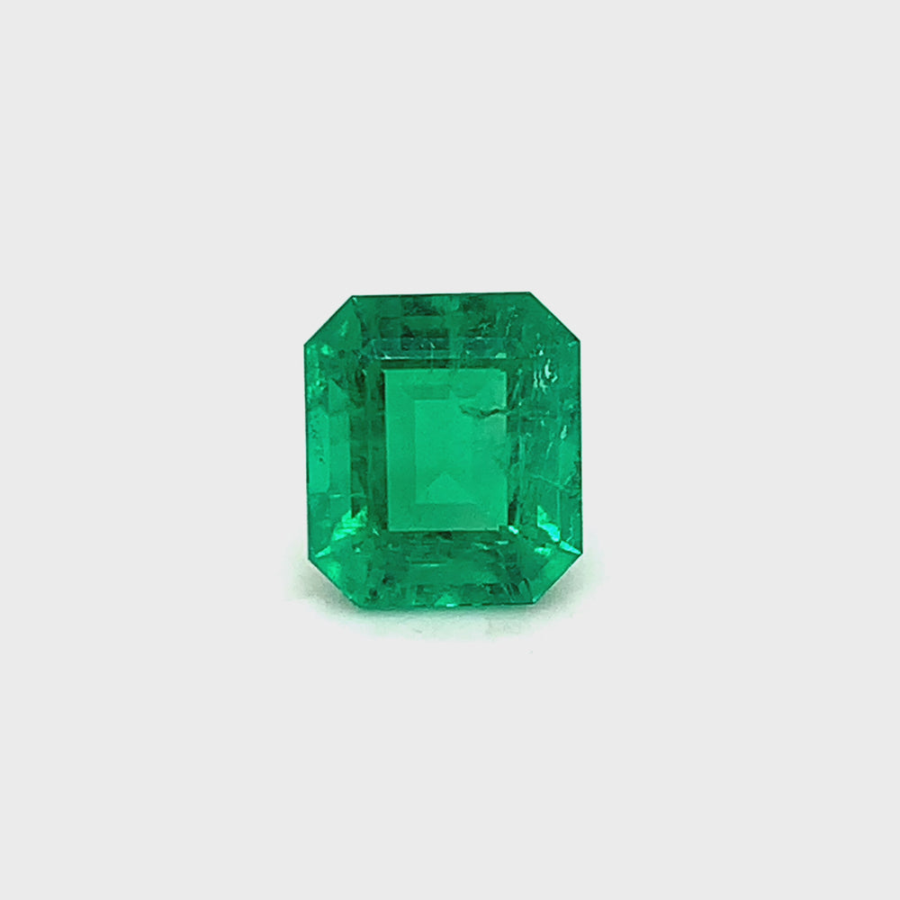 
                  
                    Load and play video in Gallery viewer, 11.10x9.83x6.70mm Octagon Emerald (1 pc 5.18 ct)
                  
                