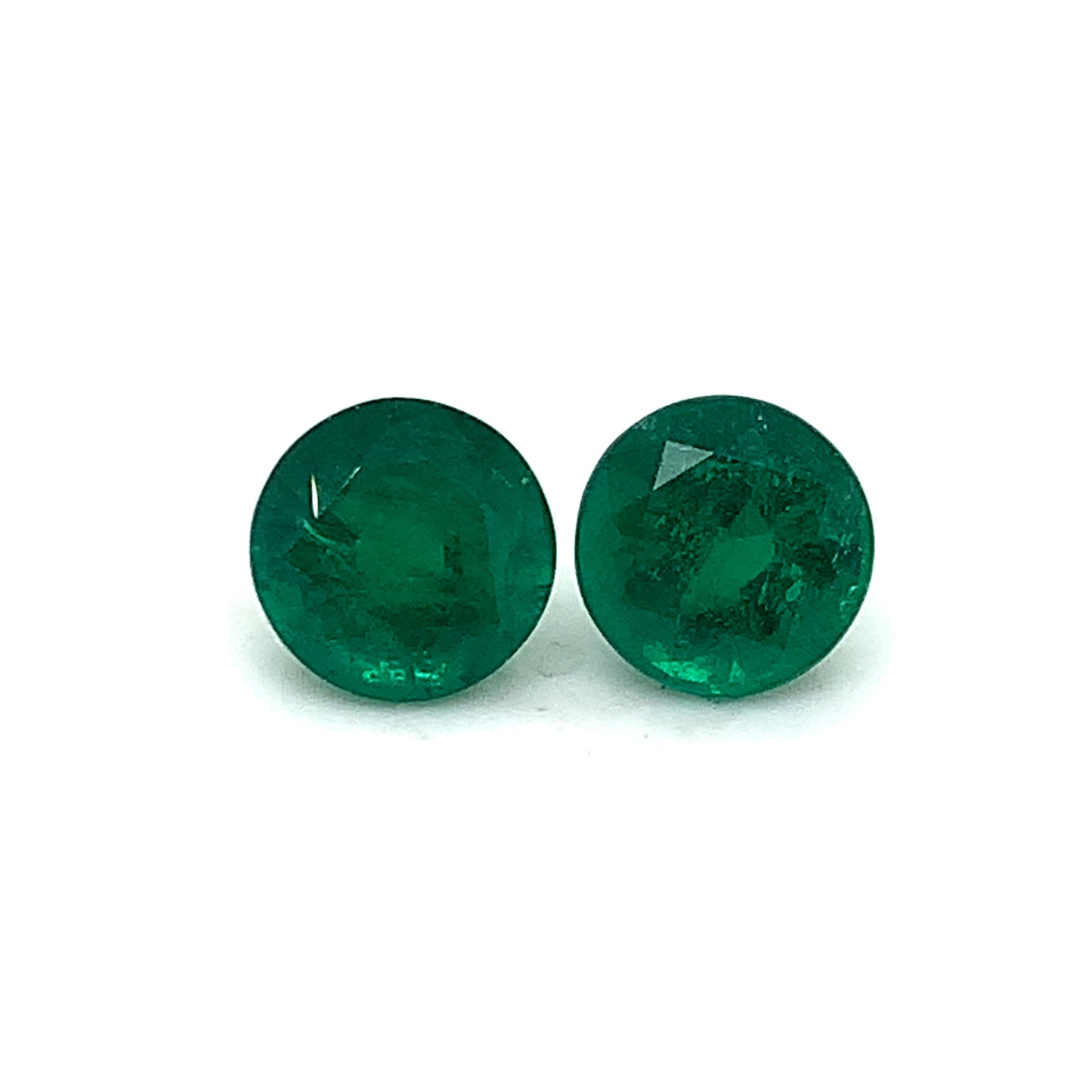 
                  
                    9.00x0.00x0.00mm Round Emerald (2 pc 5.10 ct)
                  
                