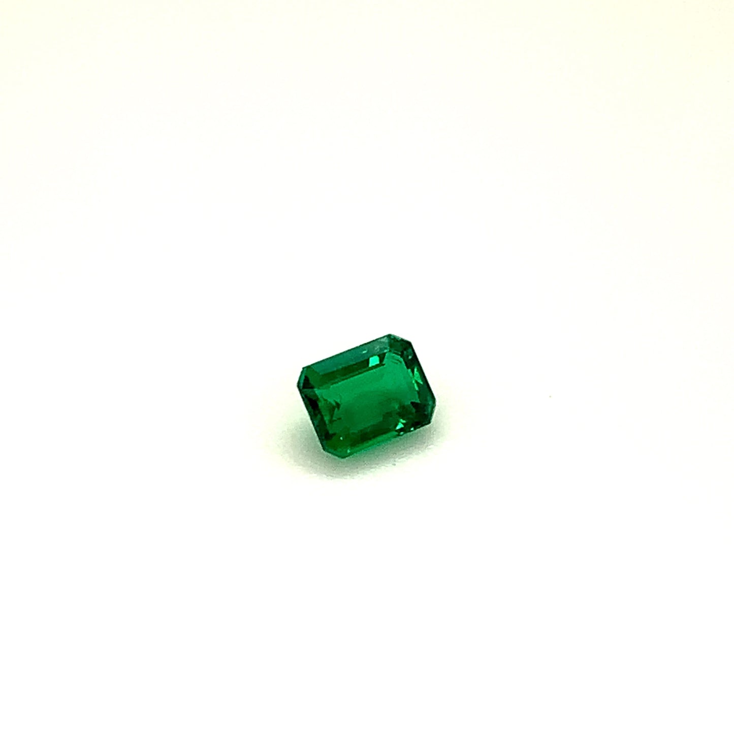 
                  
                    5.85x4.55x2.94mm Octagon Emerald (1 pc 0.61 ct)
                  
                
