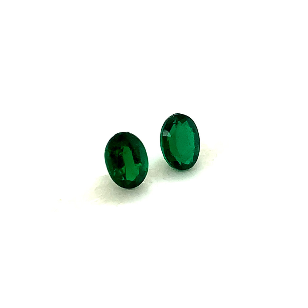 
                  
                    8.03x6.04x4.26mm Oval Emerald (2 pc 2.55 ct)
                  
                