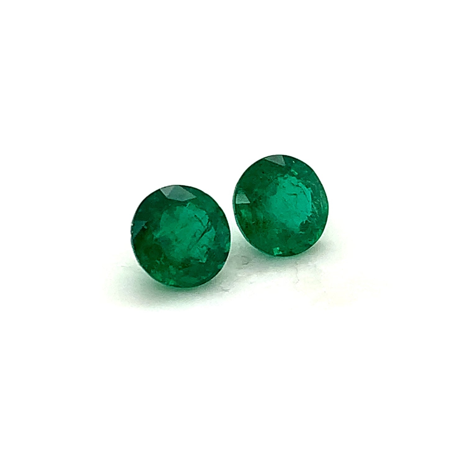 
                  
                    7.50x0.00x0.00mm Round Emerald (2 pc 3.12 ct)
                  
                