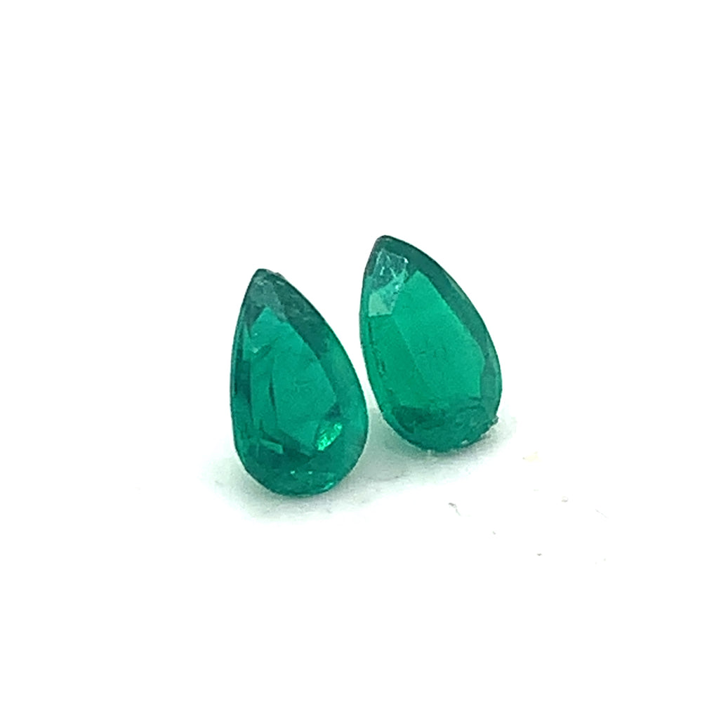 
                  
                    8.50x5.50x0.00mm Pear-shaped Emerald (2 pc 2.24 ct)
                  
                