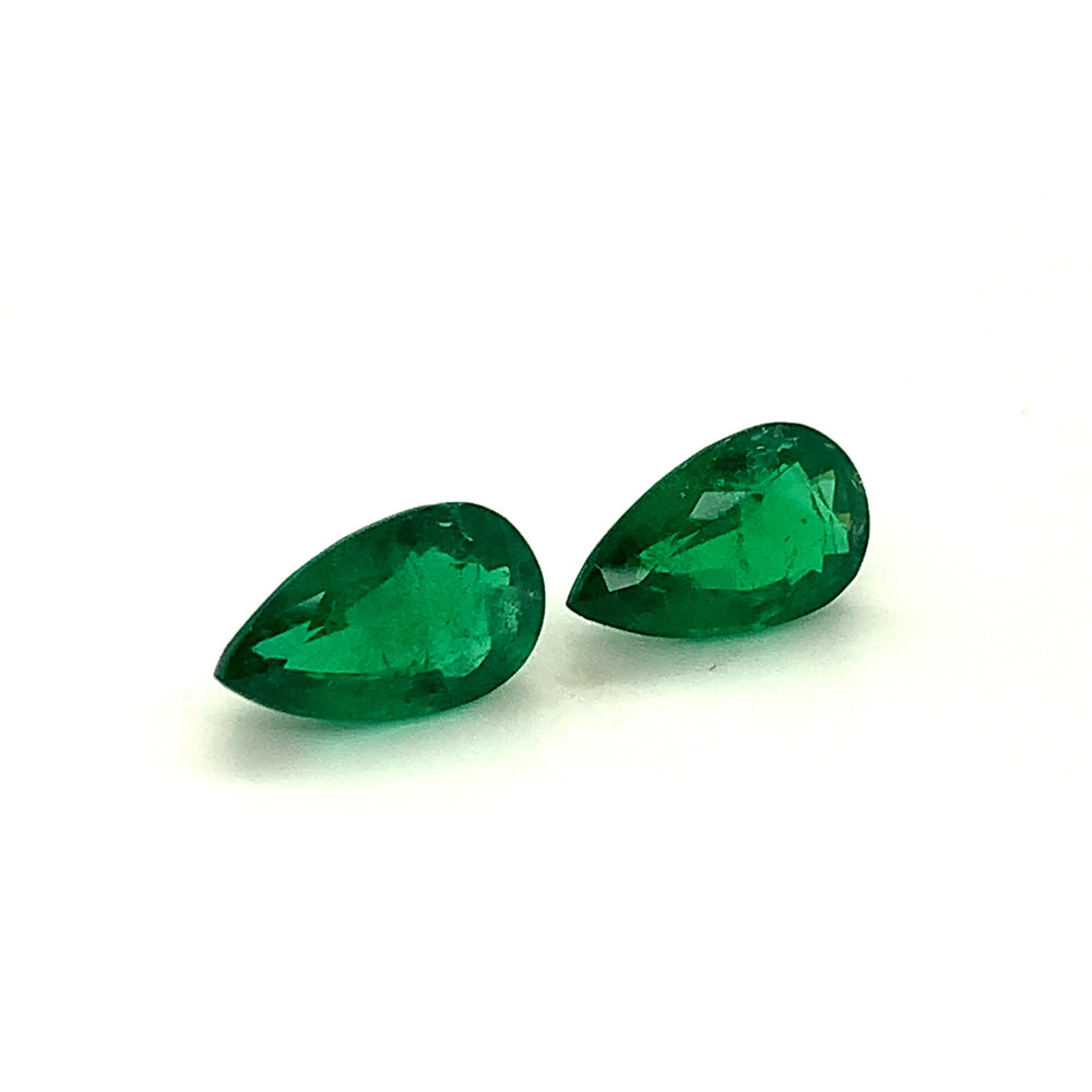
                  
                    12.65x7.35x5.02mm Pear-shaped Emerald (2 pc 5.23 ct)
                  
                