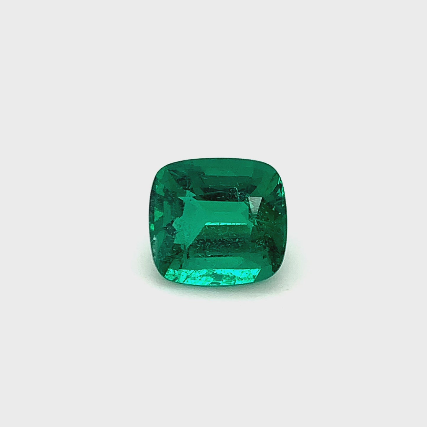 12.95x11.97x7.55mm Cushion Emerald (1 pc 7.40 ct)