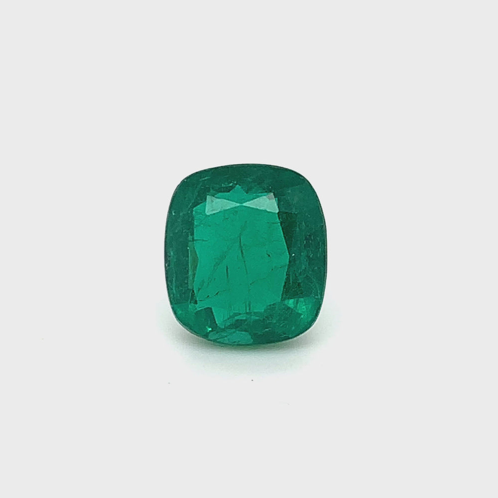 
                  
                    Load and play video in Gallery viewer, 12.60x11.22x6.69mm Cushion Emerald (1 pc 7.02 ct)
                  
                
