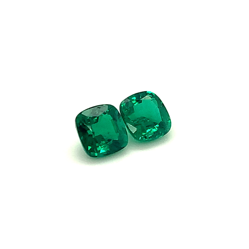 
                  
                    8.02x7.69x5.52mm Cushion Emerald (1 pc 2.19 ct)
                  
                