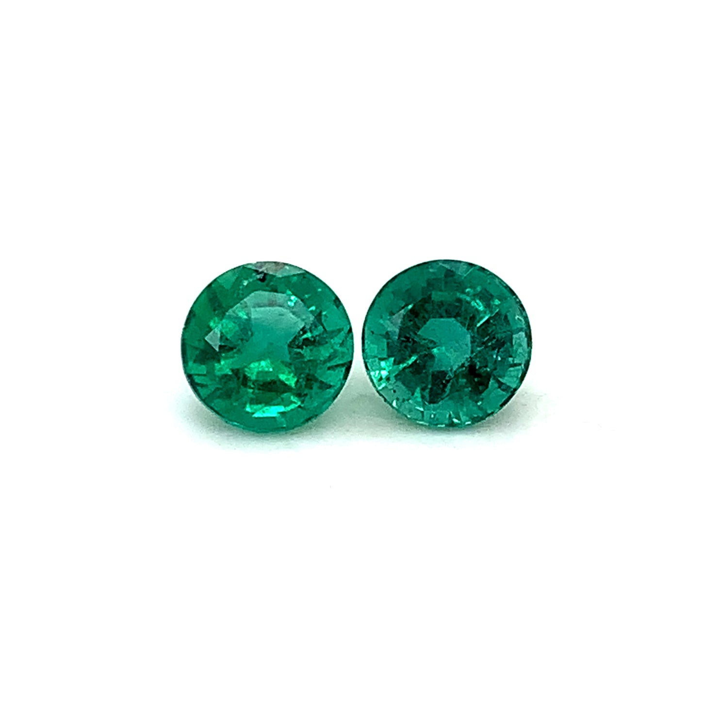 
                  
                    7.90x0.00x0.00mm Round Emerald (2 pc 3.92 ct)
                  
                