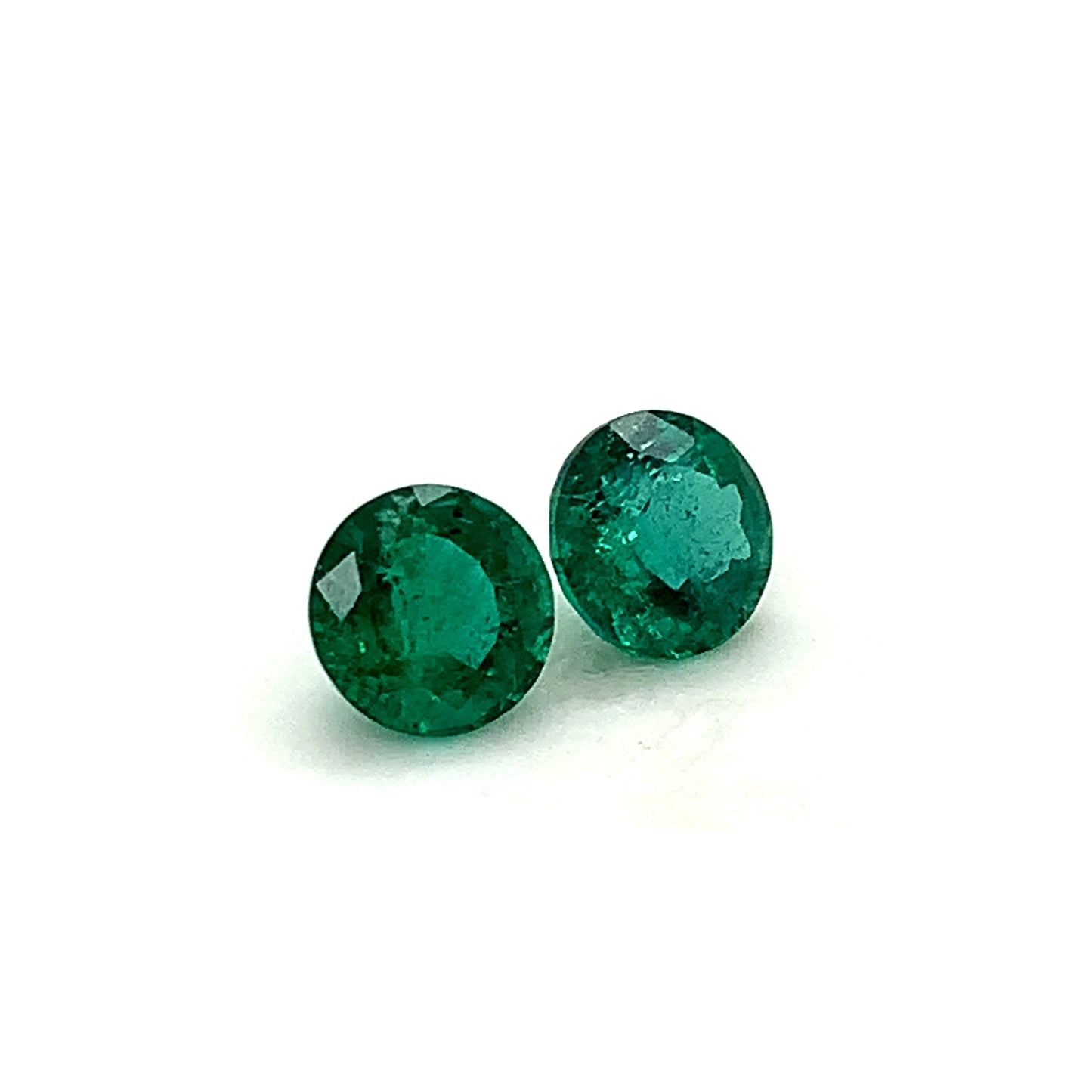 
                  
                    7.50x0.00x0.00mm Round Emerald (2 pc 3.04 ct)
                  
                