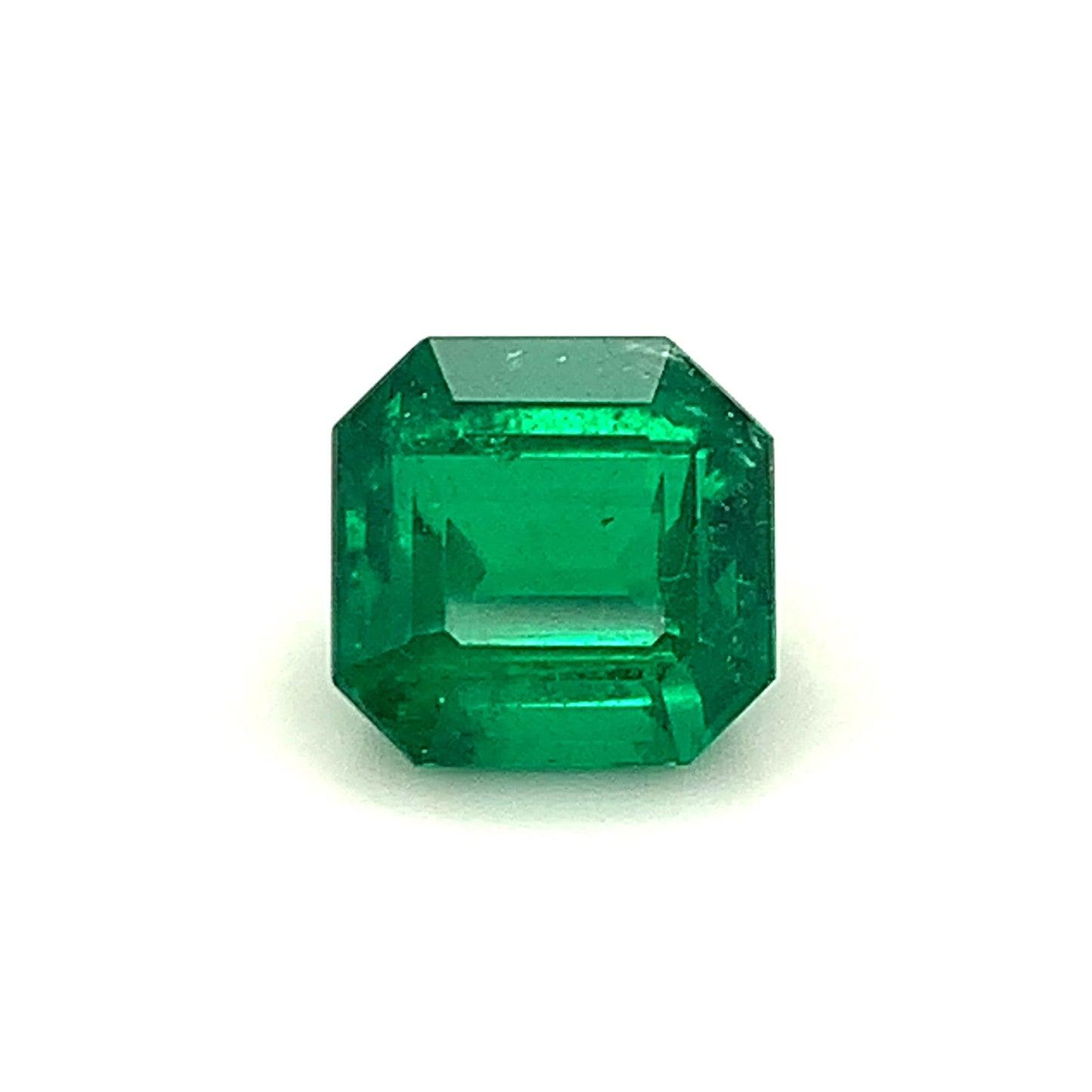 
                  
                    Load and play video in Gallery viewer, 11.34x11.05x7.14mm Octagon Emerald (1 pc 5.95 ct)
                  
                
