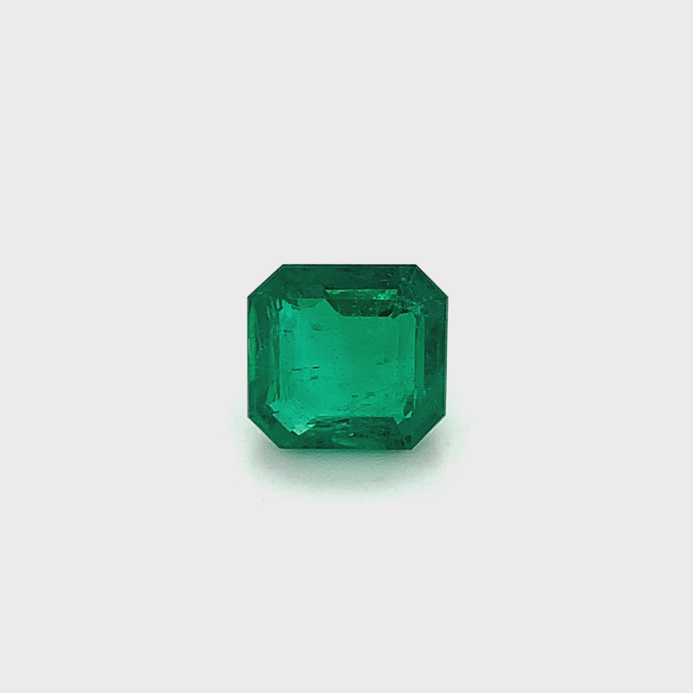 
                  
                    Load and play video in Gallery viewer, 11.48x10.98x6.10mm Octagon Emerald (1 pc 5.87 ct)
                  
                