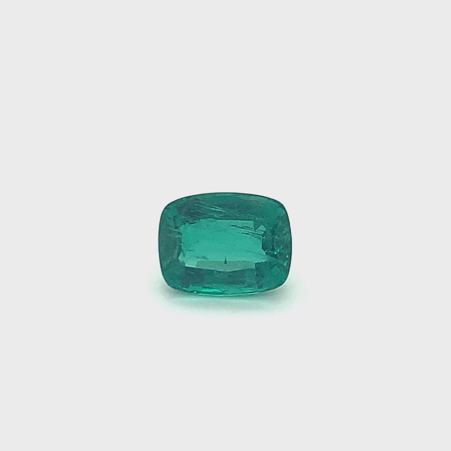 
                  
                    Load and play video in Gallery viewer, 11.68x9.01x5.93mm Cushion Emerald (1 pc 4.65 ct)
                  
                