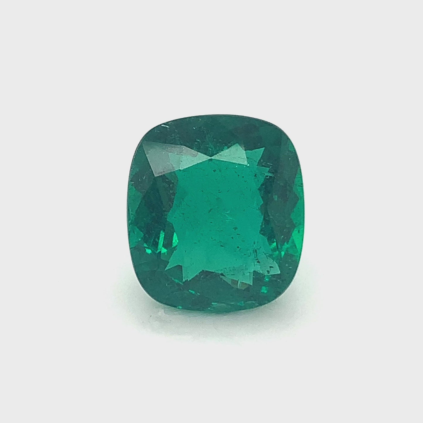 
                  
                    Load and play video in Gallery viewer, 16.45x14.78x8.25mm Cushion Emerald (1 pc 12.89 ct)
                  
                