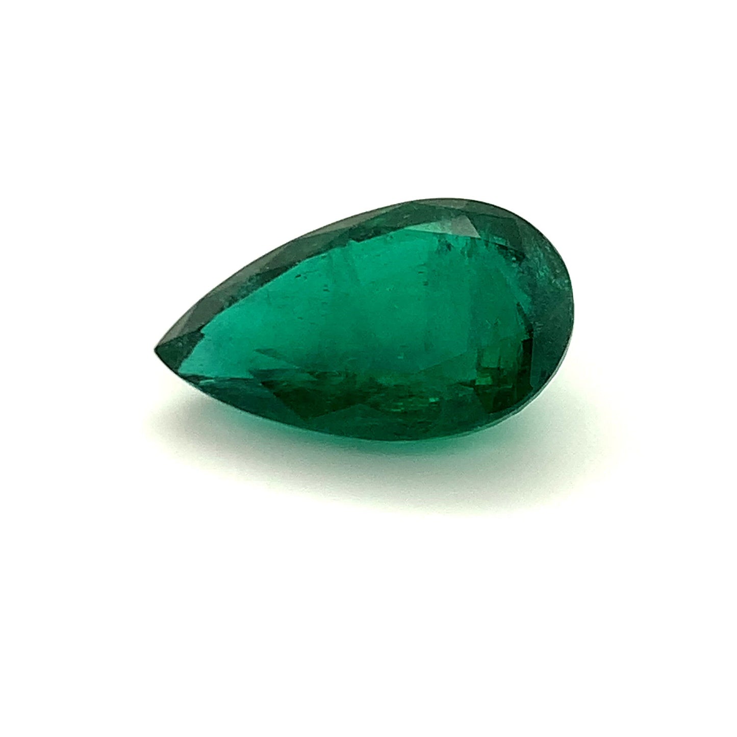 
                  
                    Load and play video in Gallery viewer, 26.34x16.26x9.99mm Pear-shaped Emerald (1 pc 26.59 ct)
                  
                
