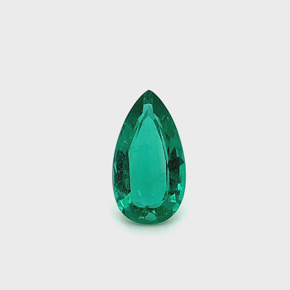 
                  
                    Load and play video in Gallery viewer, 15.31x8.41x5.34mm Pear-shaped Emerald (1 pc 4.36 ct)
                  
                