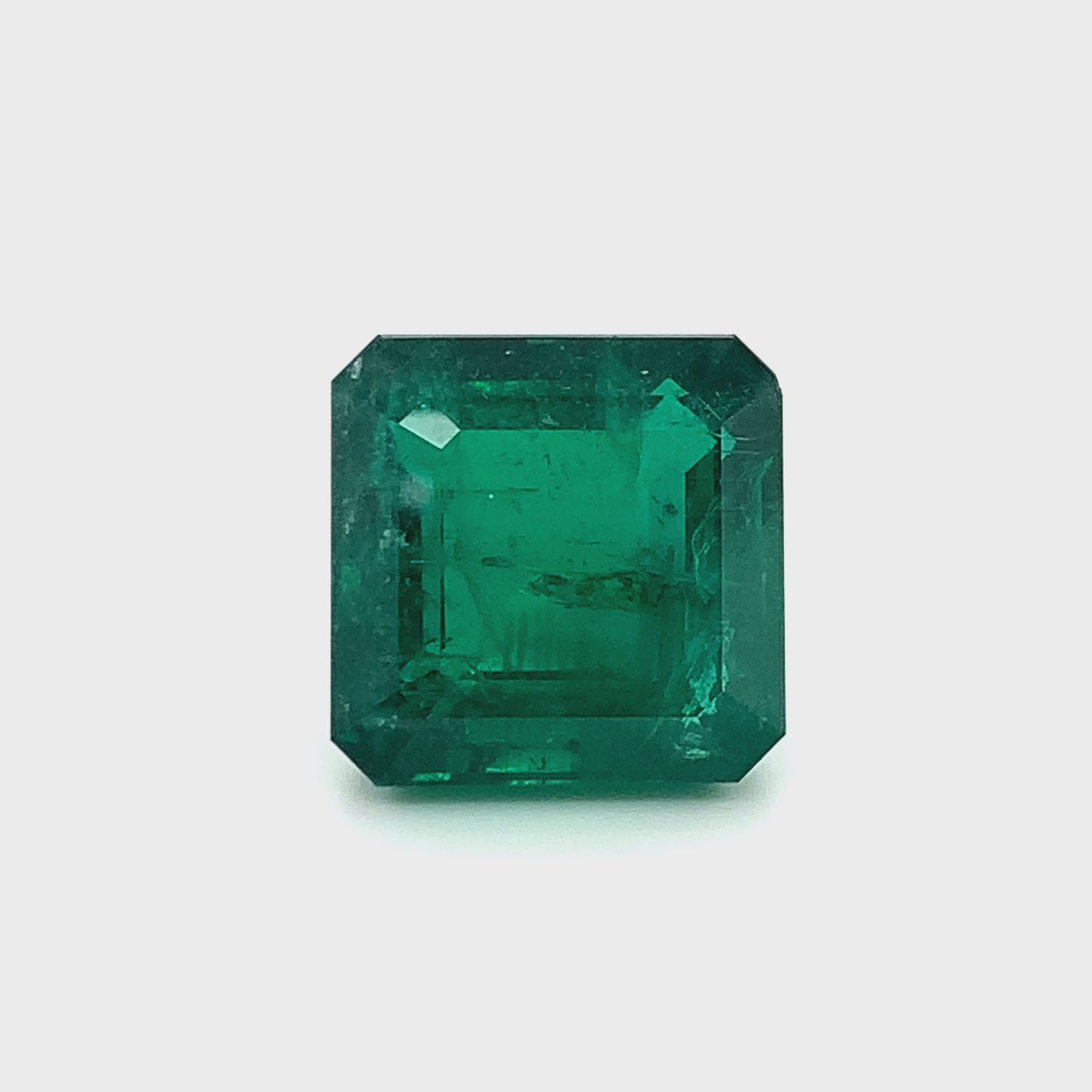 
                  
                    Load and play video in Gallery viewer, 23.40x23.28x15.99mm Octagon Emerald (1 pc 69.84 ct)
                  
                