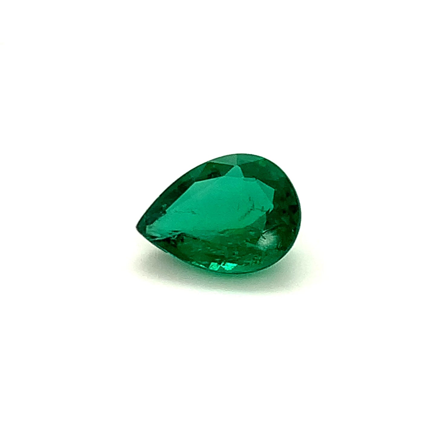 
                  
                    Load and play video in Gallery viewer, 14.94x11.01x6.52mm Pear-shaped Emerald (1 pc 5.75 ct)
                  
                