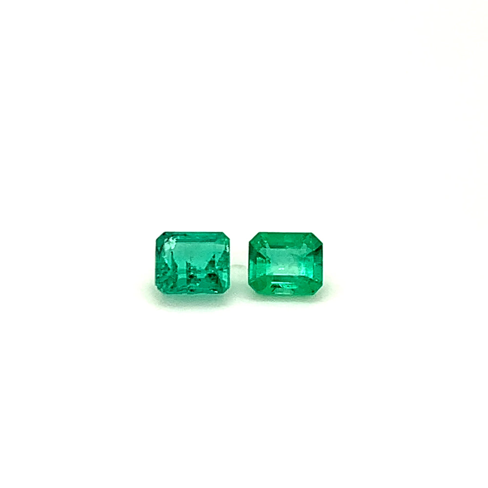 
                  
                    Load and play video in Gallery viewer, 6.00x5.40x0.00mm Octagon Emerald (2 pc 1.52 ct)
                  
                
